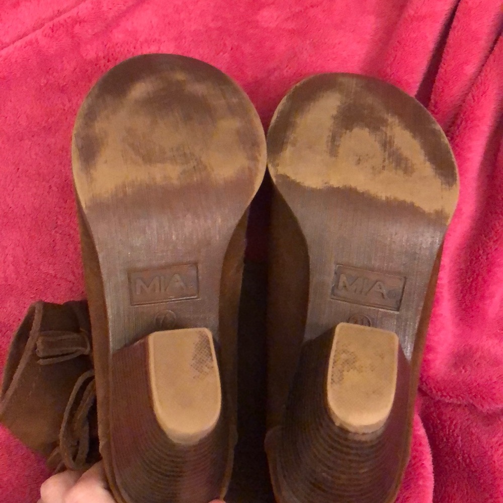 Mia Booties - image 5